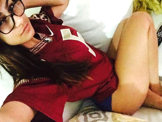 Mia khalifa selfie nude 13 Mia Khalifa S Porn And Xxx Pictures With Huge Tits Beautiful Porn Pics